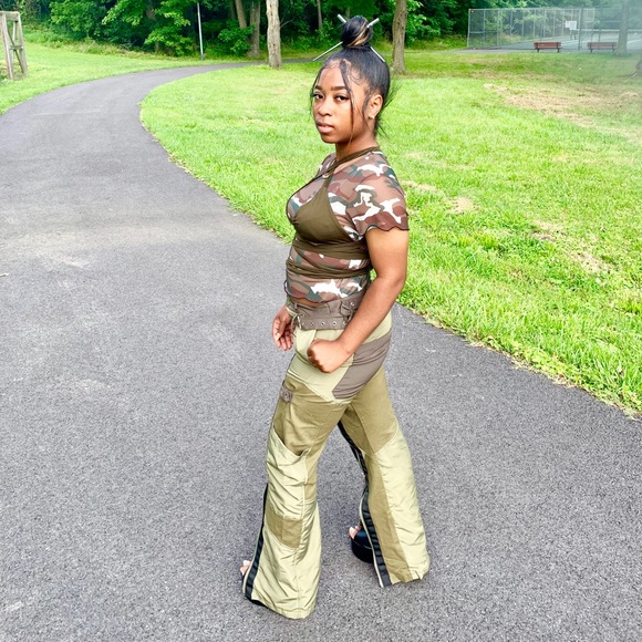 cute pants - Picture 1 of 2